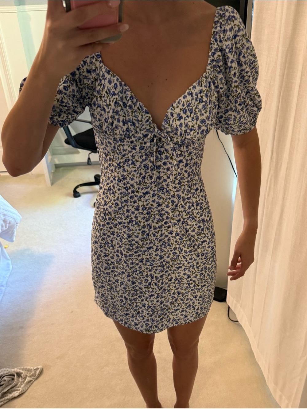 Blue Floral Puff-Sleeve Mini Dress